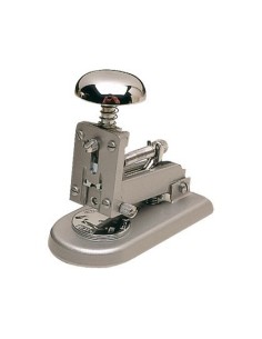 GRAPADORA EL CASCO M-1 CAPACIDAD 30 HOJAS PINTADA GRIS